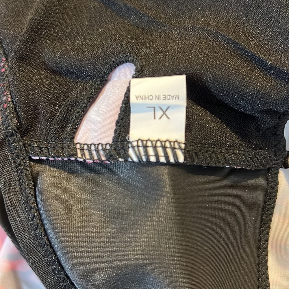 Tankini 2pc pink & black XL short set W/ silver tone accent by Zulily. - Picture 9 of 10